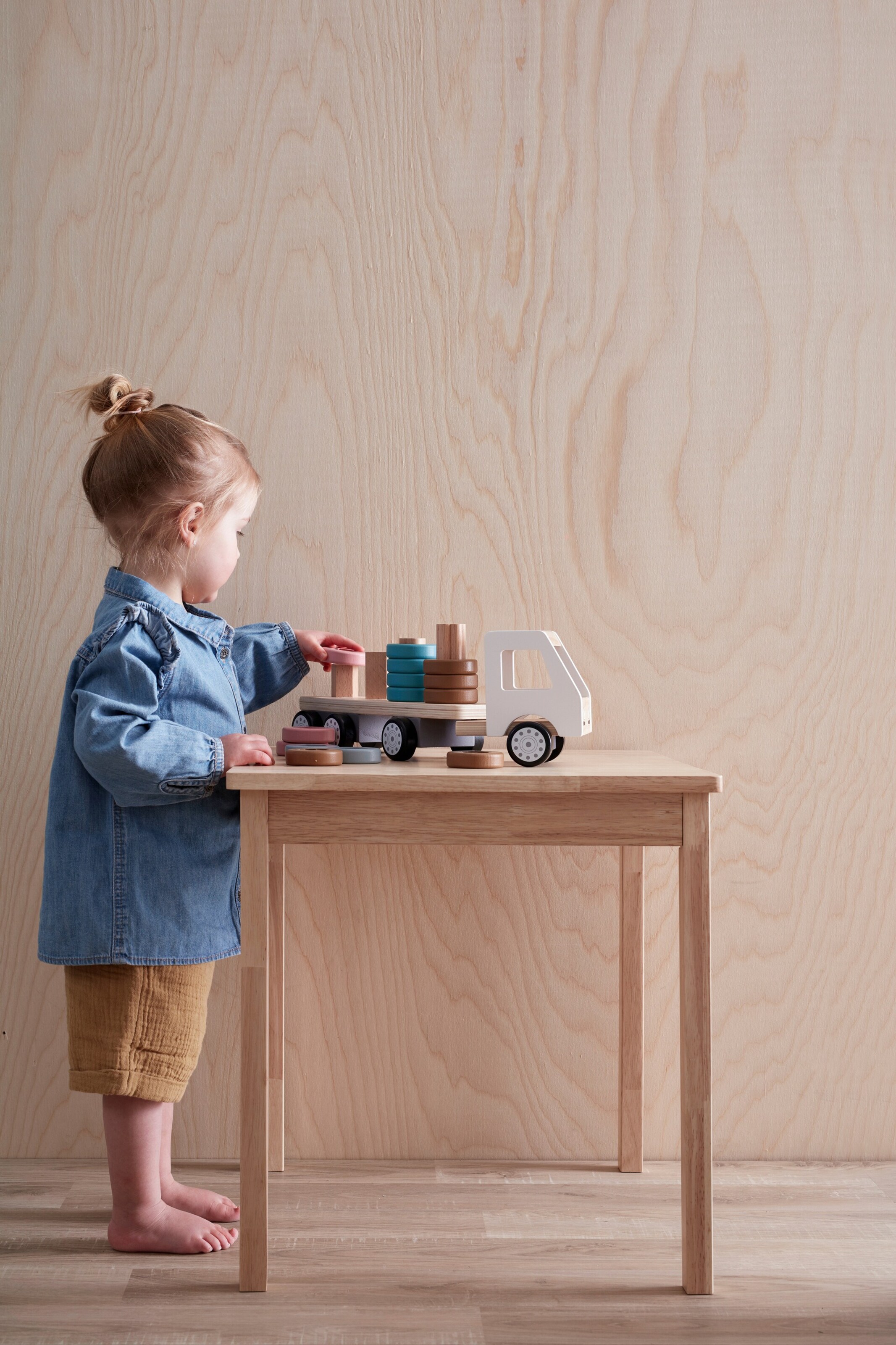 Kids Concept Ringspiel Laster Aiden