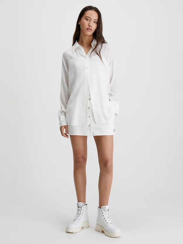 Camisa aberta nas costas em rayon com babados