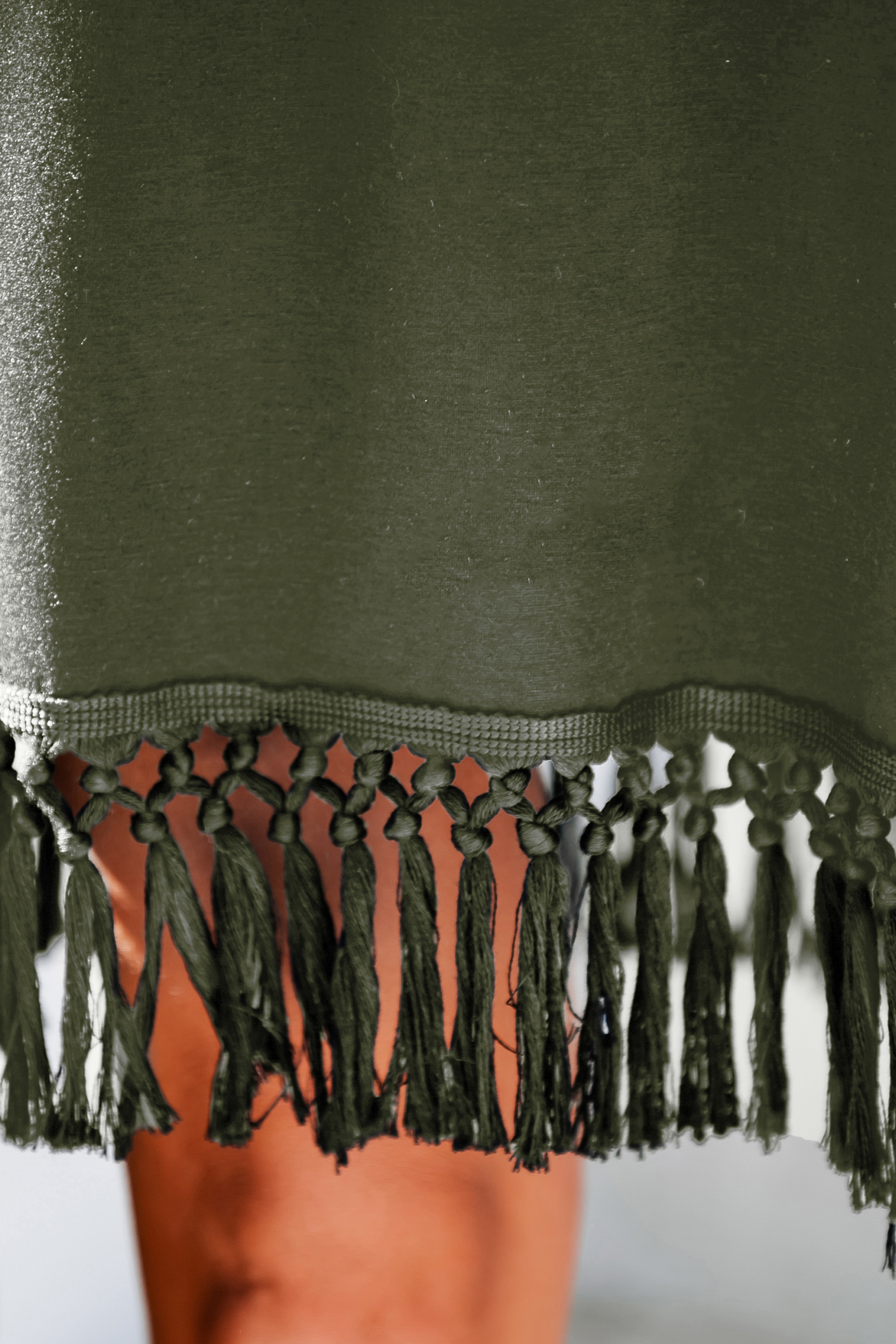 Robe mini en jersey à glands olive