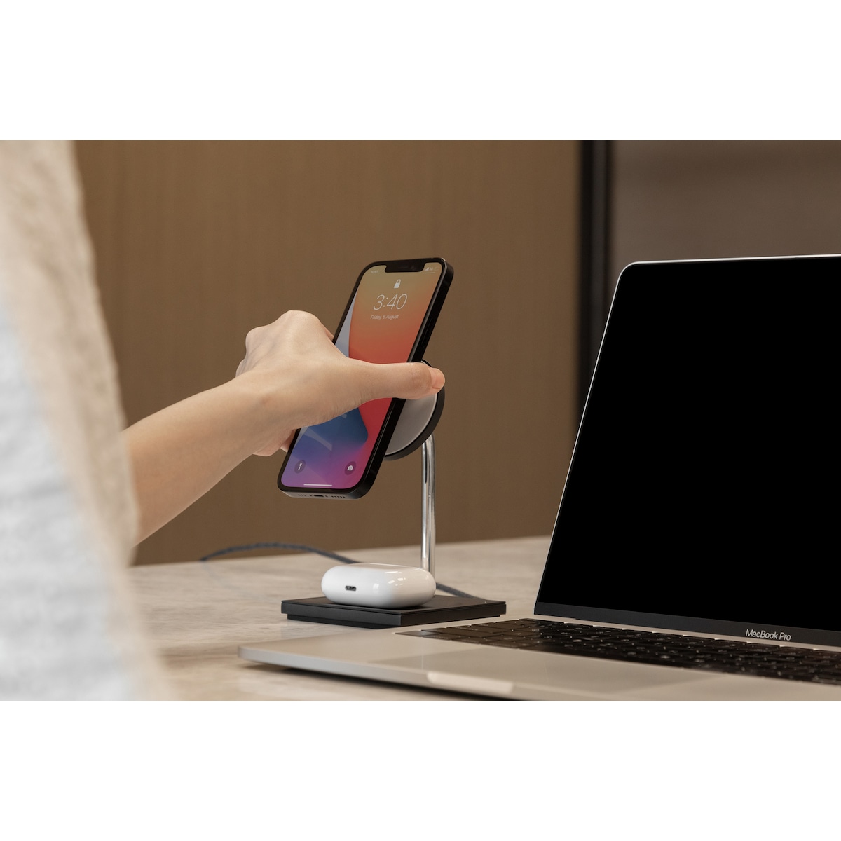 Native Union Snap 2i1 MagSafe trådløst ladestativ (sort)