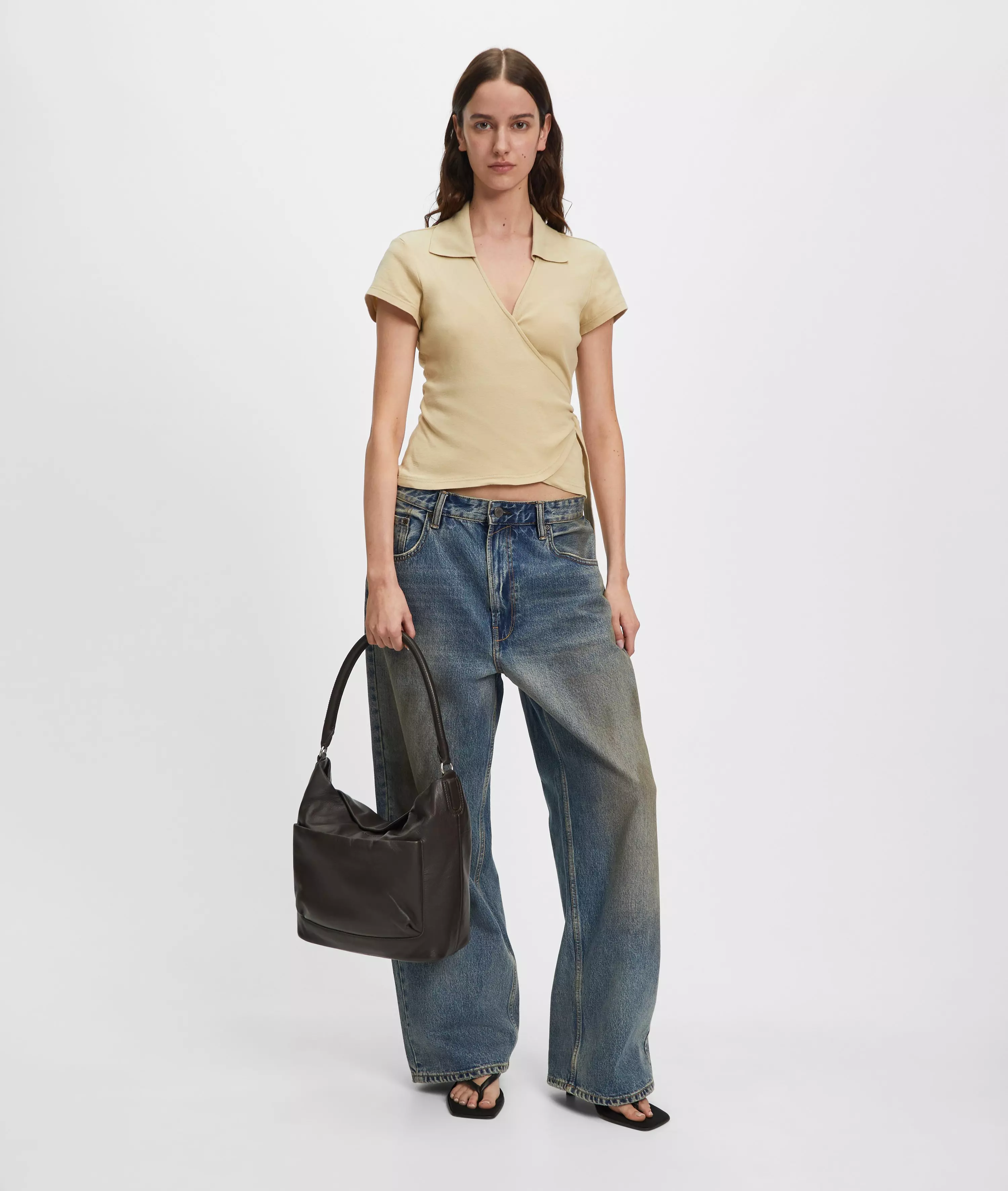 Hobo Spacious sheepskin handbag