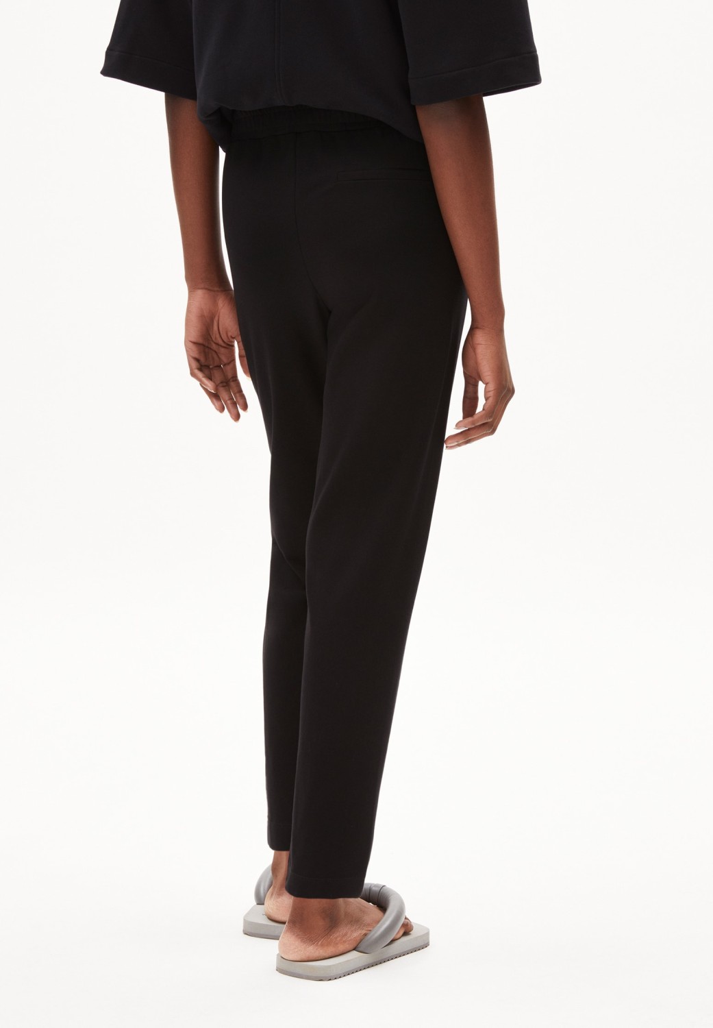 Armedangels Stoffhose Magdaalena Black