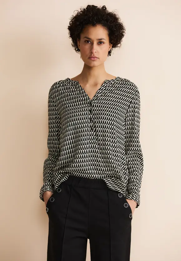 Viskose Bluse mit Print - Black