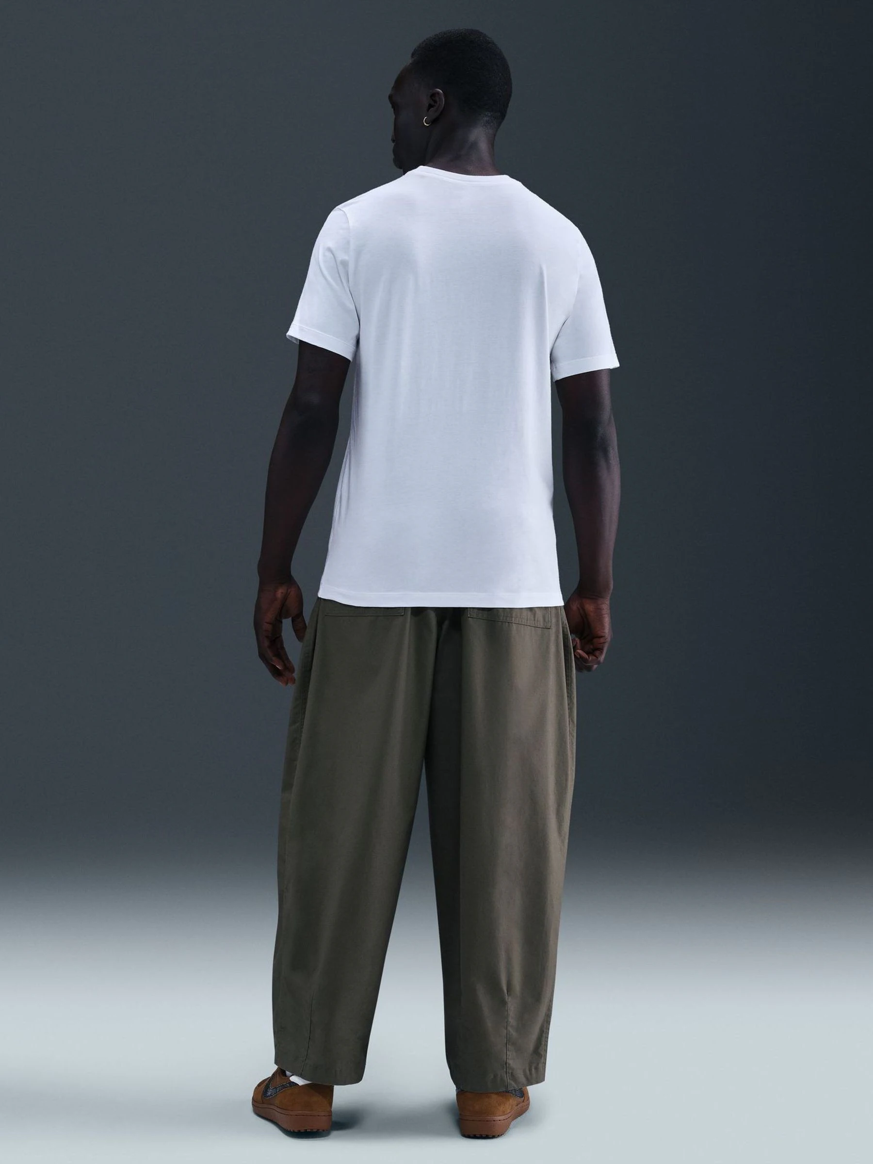 Wit en goudkleurig - Nike Club T-shirt