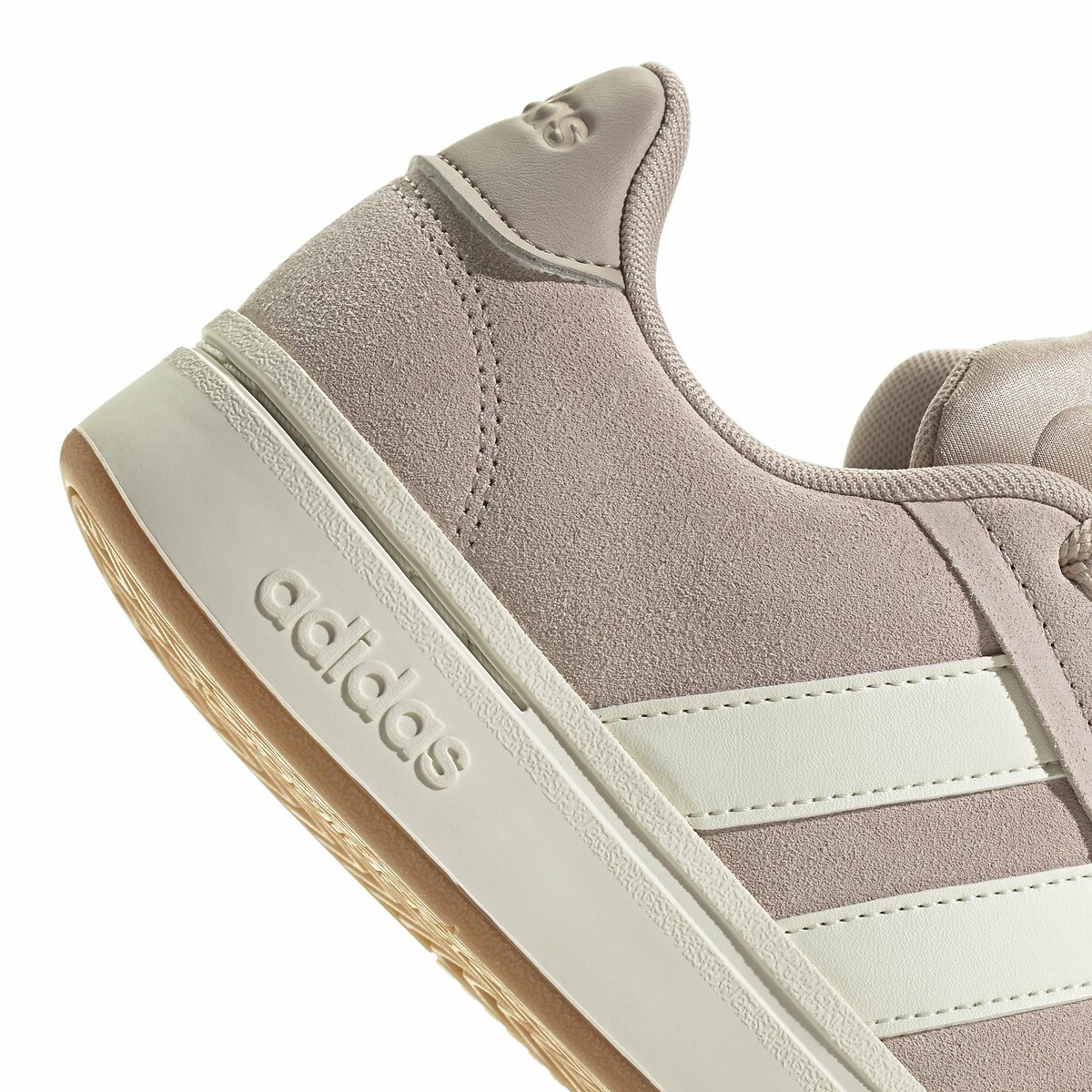 ADIDAS ROUPAS ESPORTIVAS<br>Tênis Grand Court Alpha 00s
