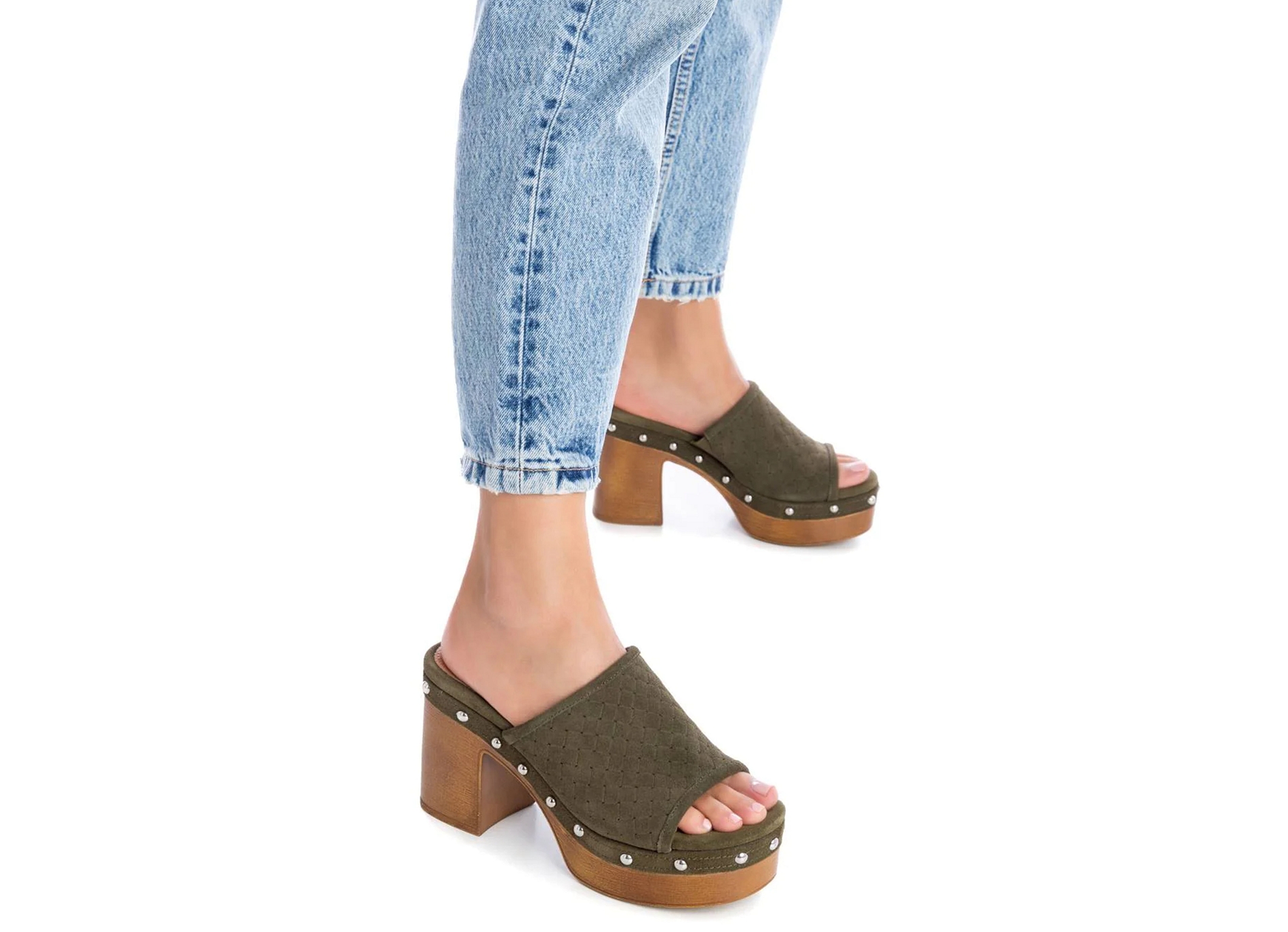 60605 kaki