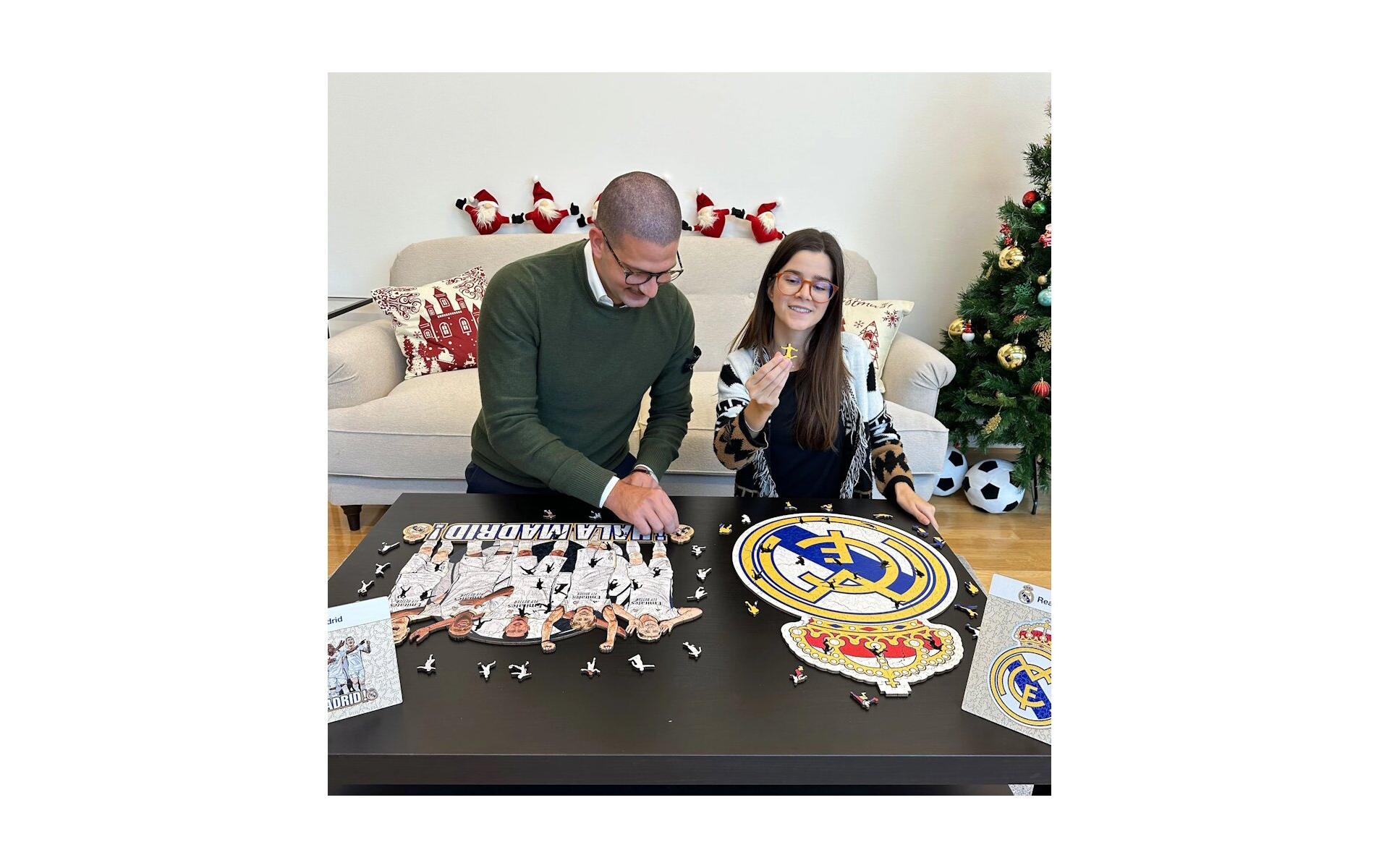 Real Madrid CF - 5 SpielerOffizielles Holzpuzzle, Grösse M