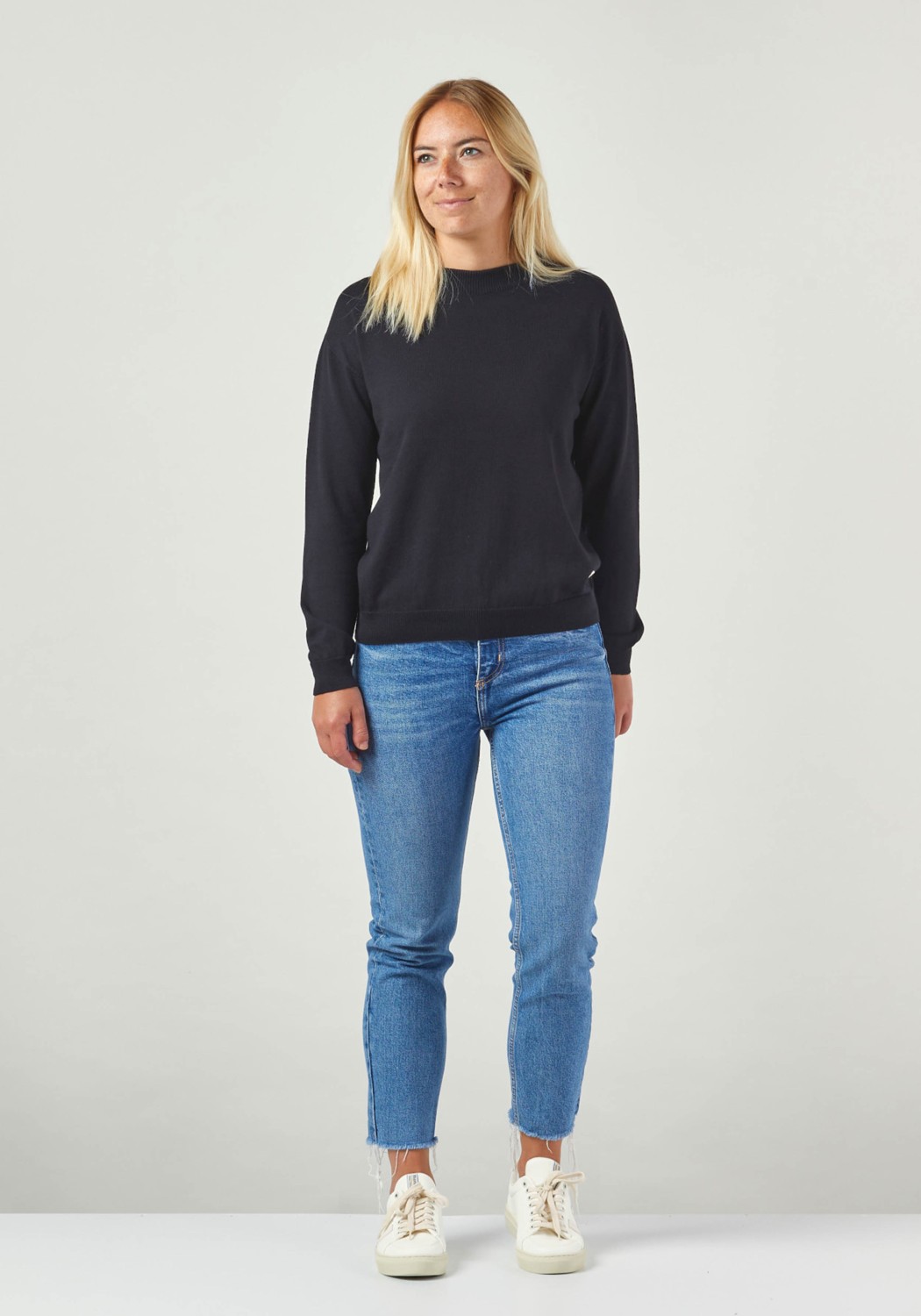 WE ARE ZRCL Pullover Eva Swiss Edition Black