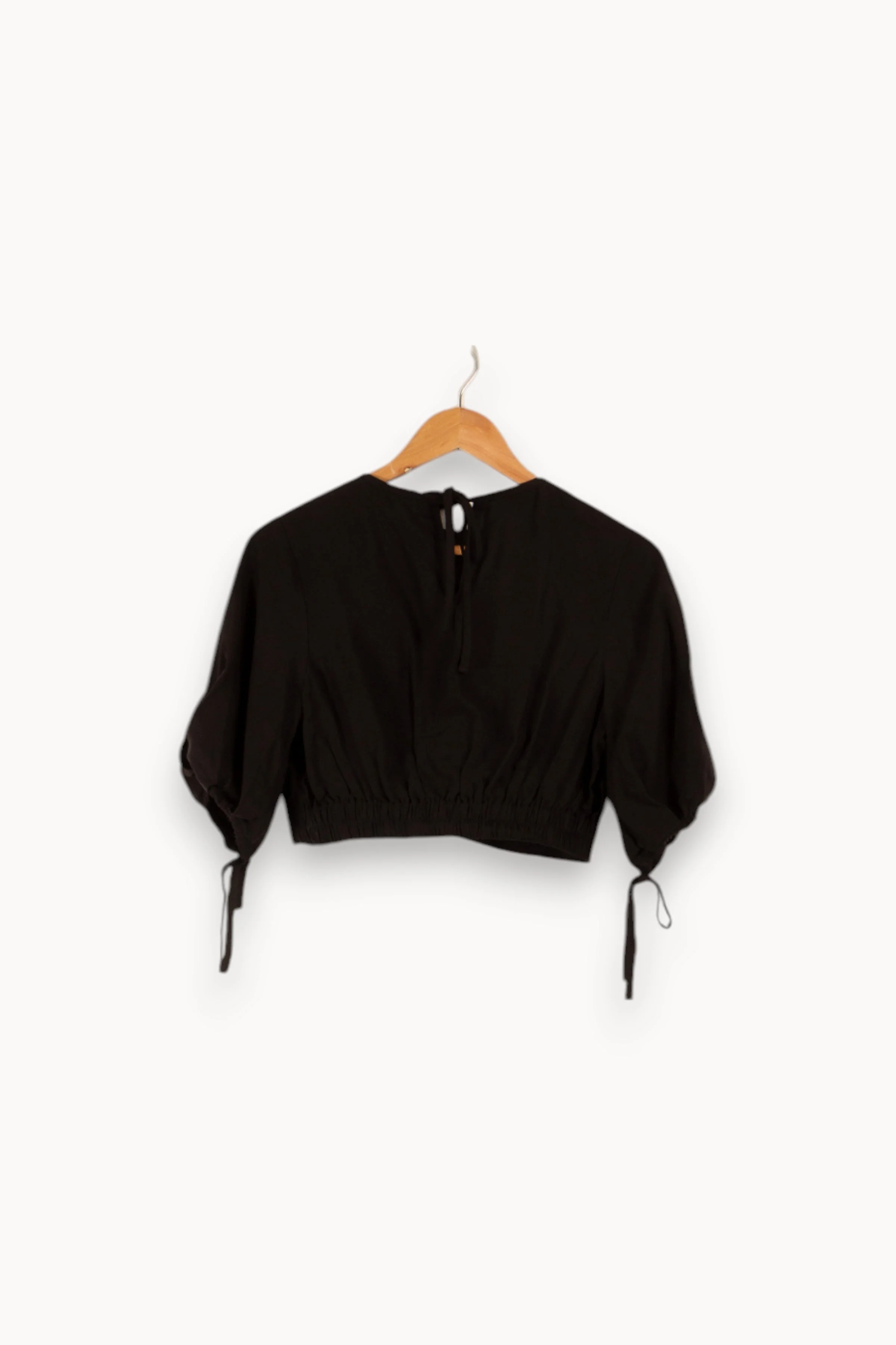 Top | Noir