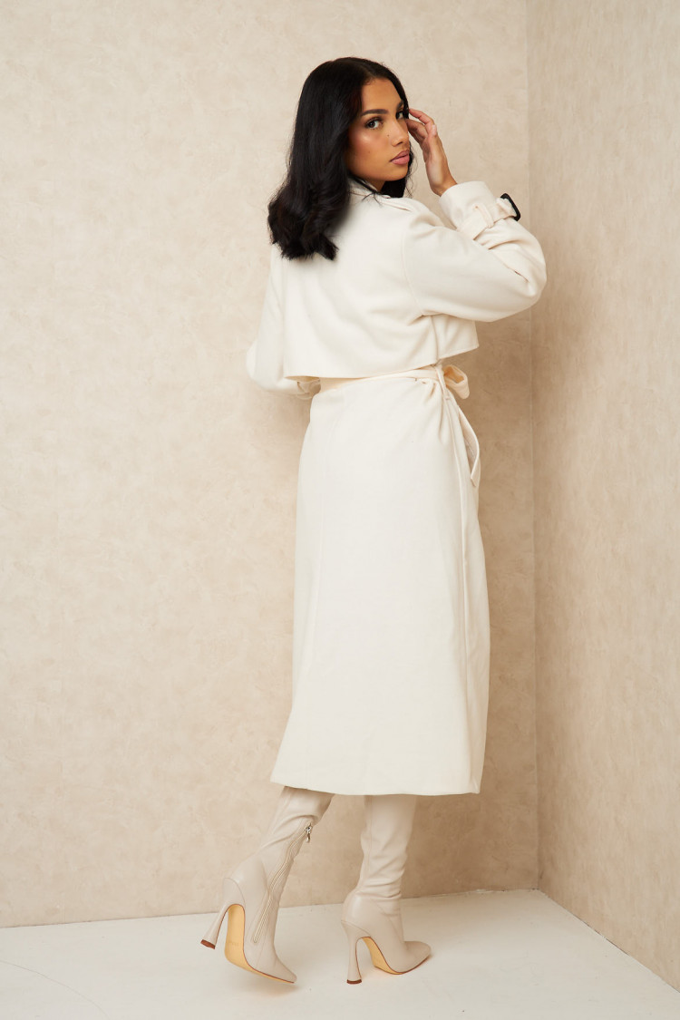 Manteau long texturé style trench écru
