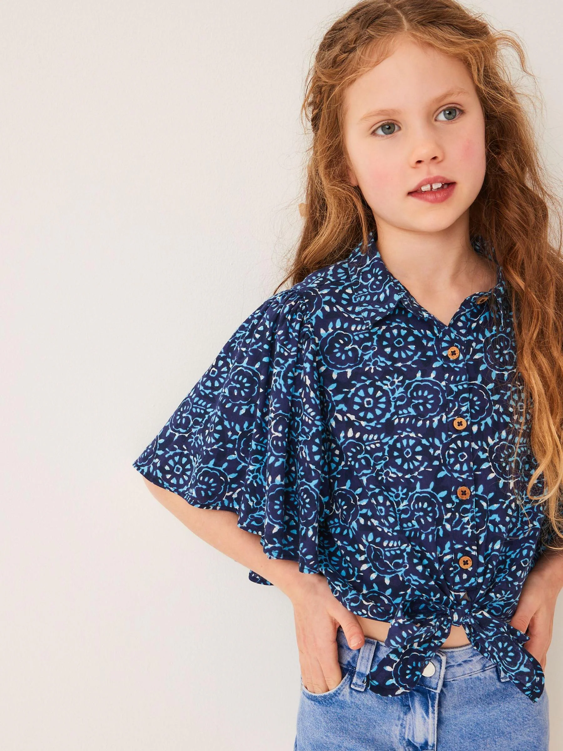 Blauw - Blouse met wijde mouwen met strik aan voorzijde (3-16jr)