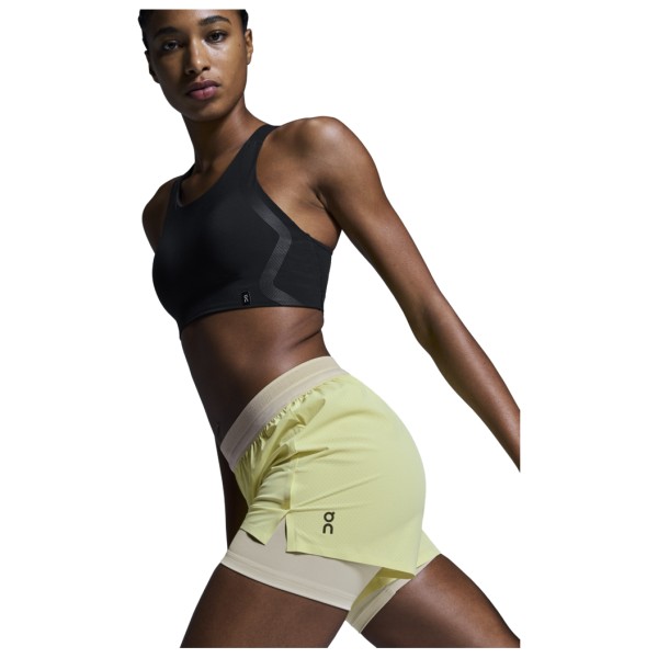On - Women's 3 Performance 2/1 Shorts - Short de running