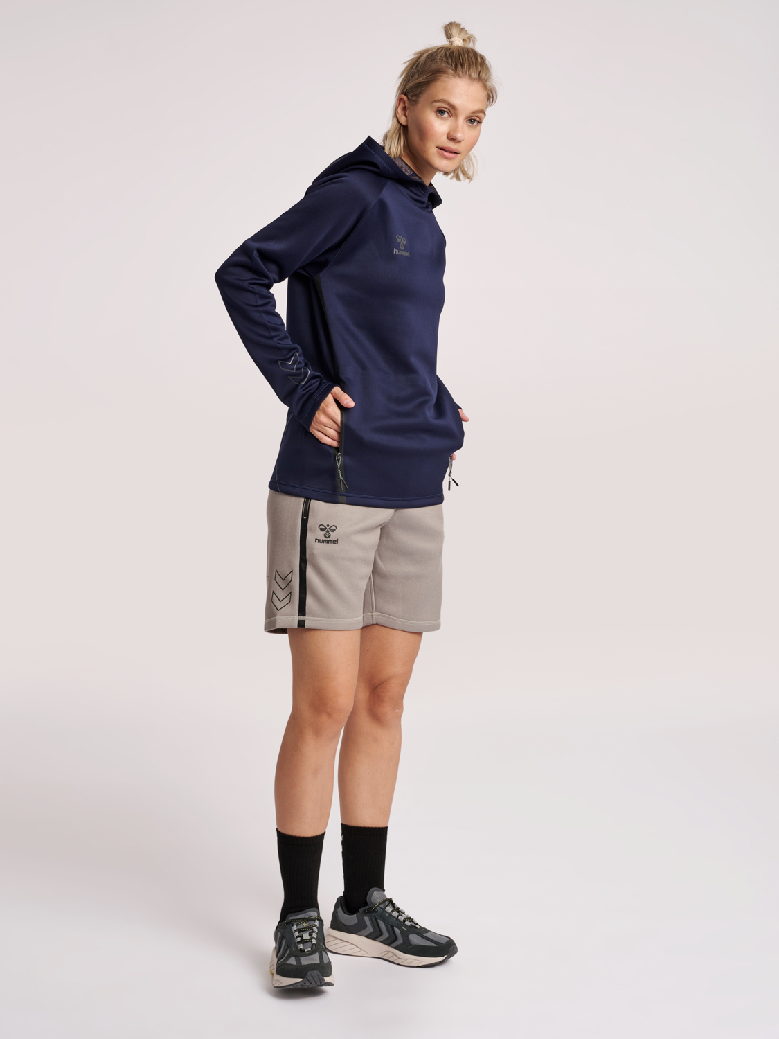 hmlCIMA XK HOODIE WOMAN