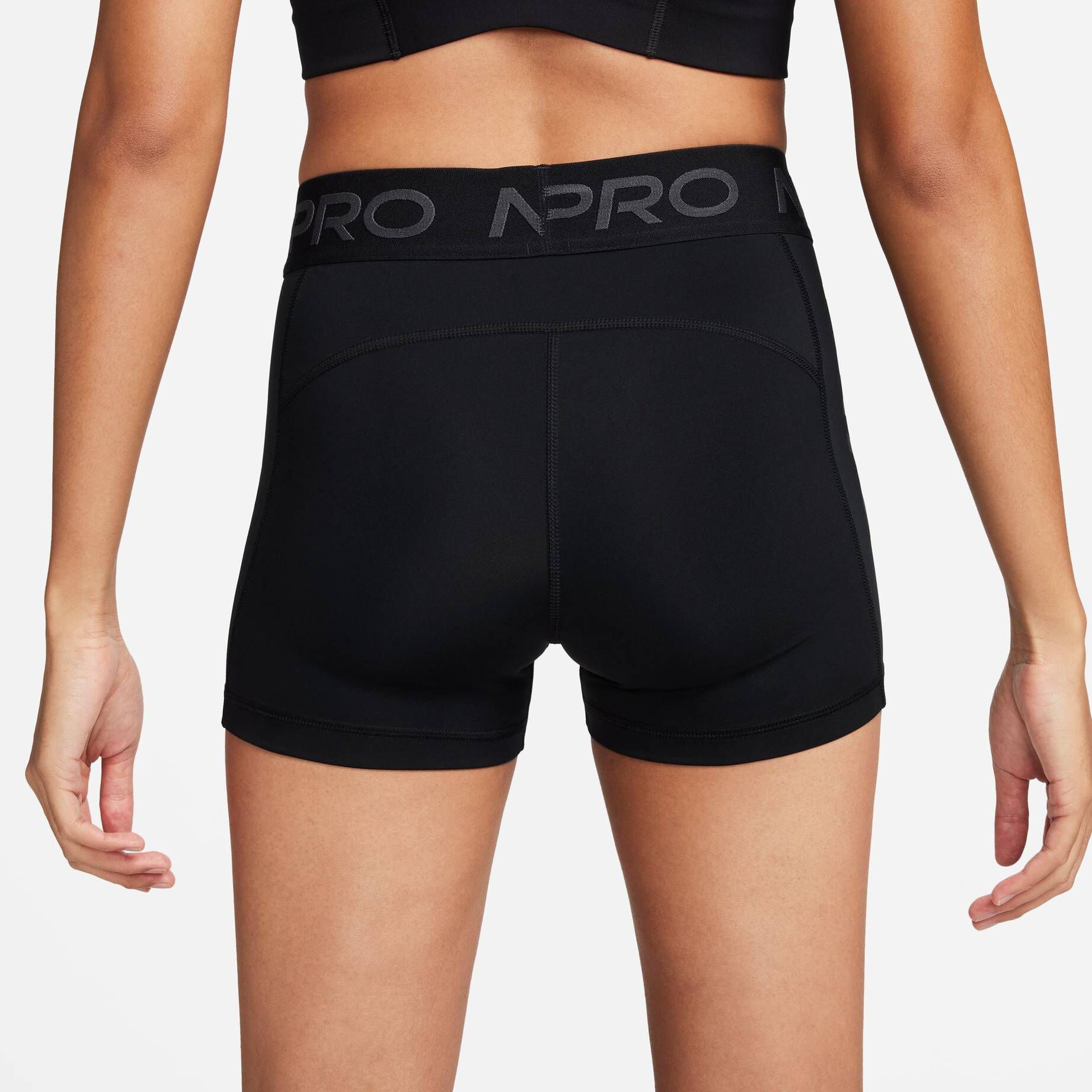 Nike| Damen Trainingsshorts PRO DRI-FIT MR 3IN SHORT