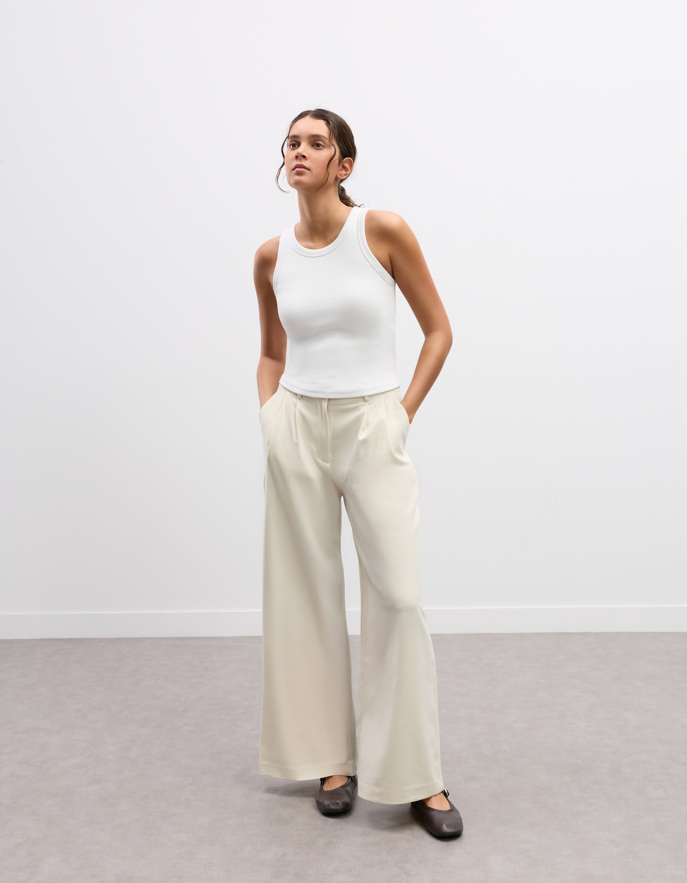 Débardeur essentiel avec brassière intégrée - blanc