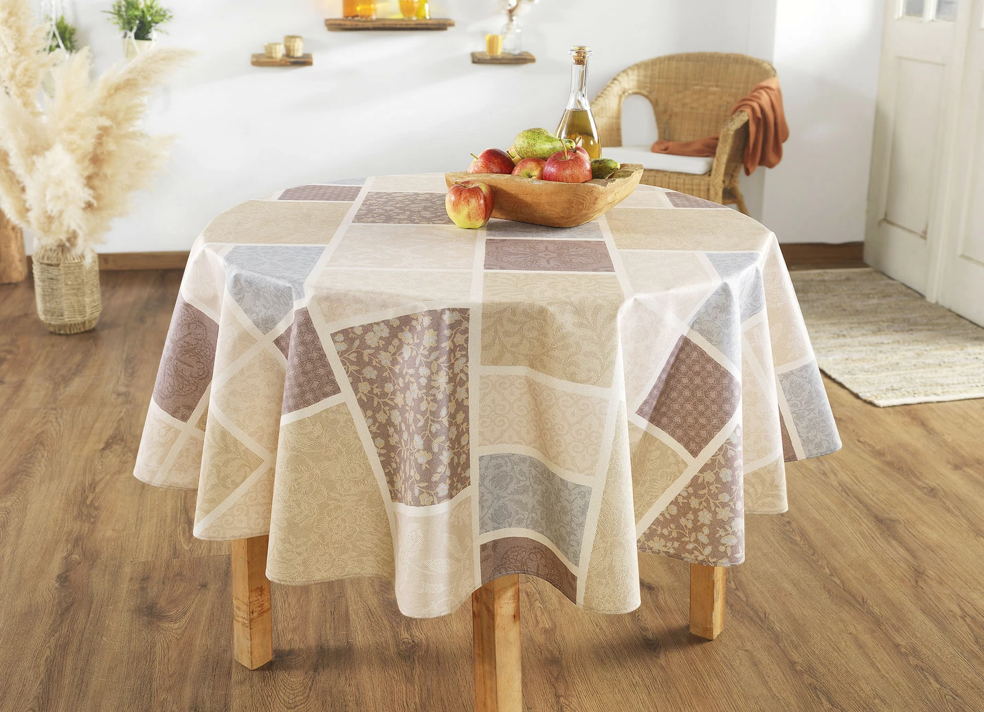 Tischdecke in Patchwork-Optik