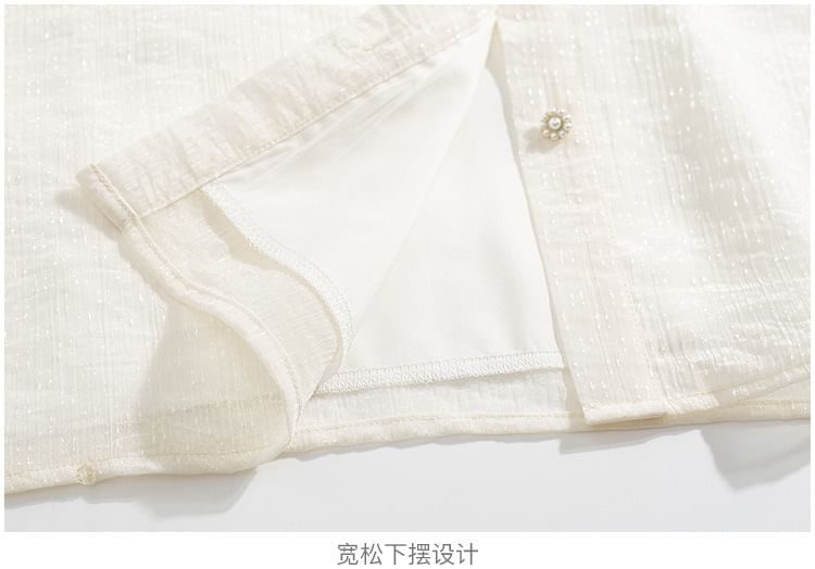 Daybreak - Blouse met pofmouwen en hoge hals, effen, geplooid, imitatieparelmotief en knoopjes