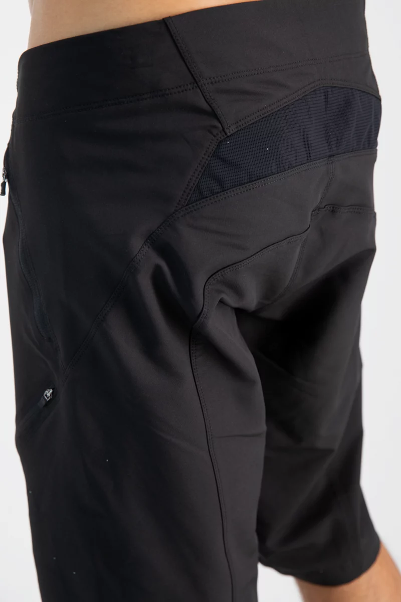 100 PERCENT Airmatic Herren Short