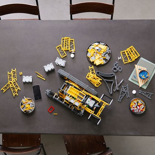 LEGO Technic Liebherr LR 13000 Bæltekran - 42146