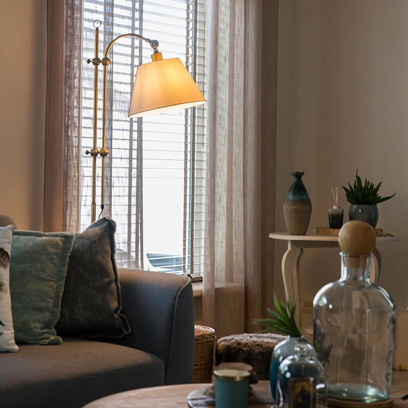Smart klassieke vloerlamp brons met wit incl. Wifi A60 - Ashley