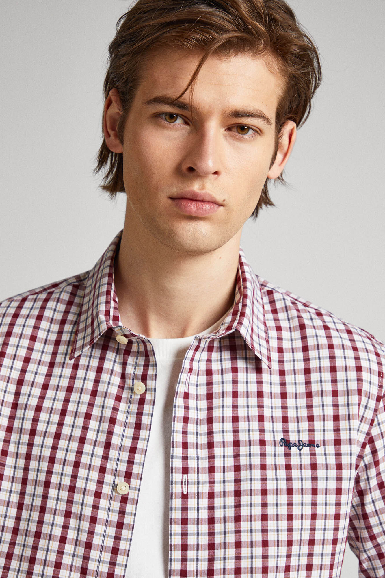 Camisa xadrez de popeline, corte slim.