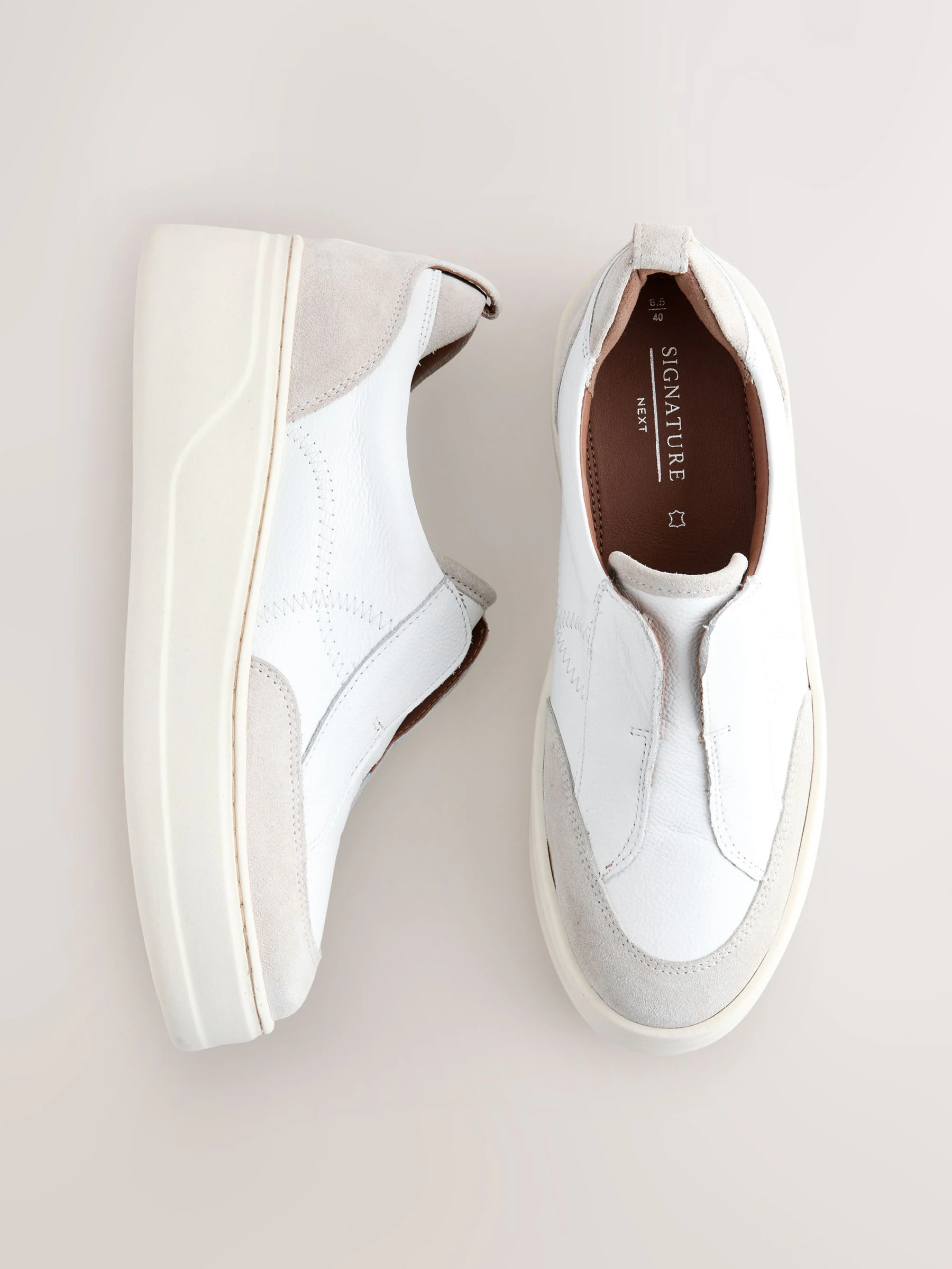 Wit - Signature leren instapsneakers met dikke zool en plateauzool