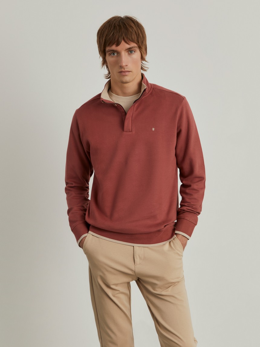 Sweater de algodão com botões e meio fecho