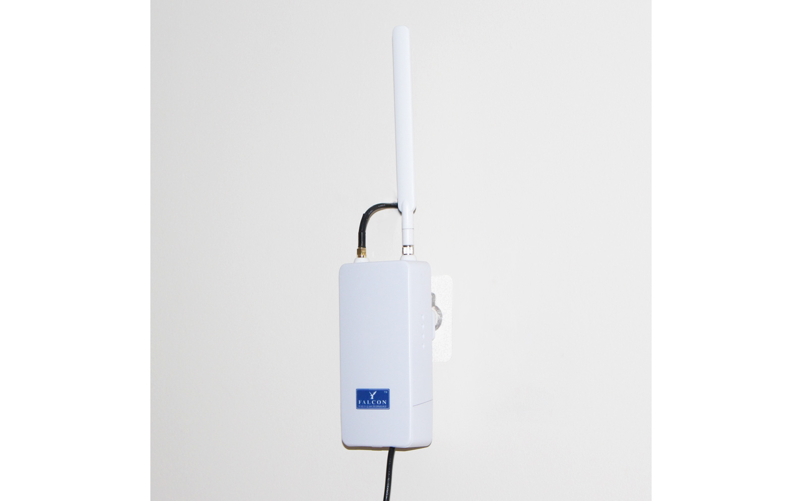 Falcon Rural 4G LTE Breitbandantenne inkl. mobilem Router 150 Mbit/s
