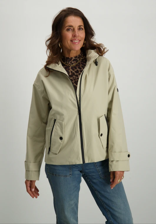 Covered Jas Fae L60376