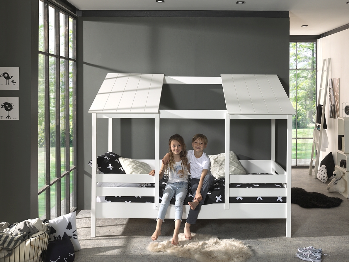 Hausbett - weiß - teilmassiv - mit Lattenrost und Matratze - 90x200 cm