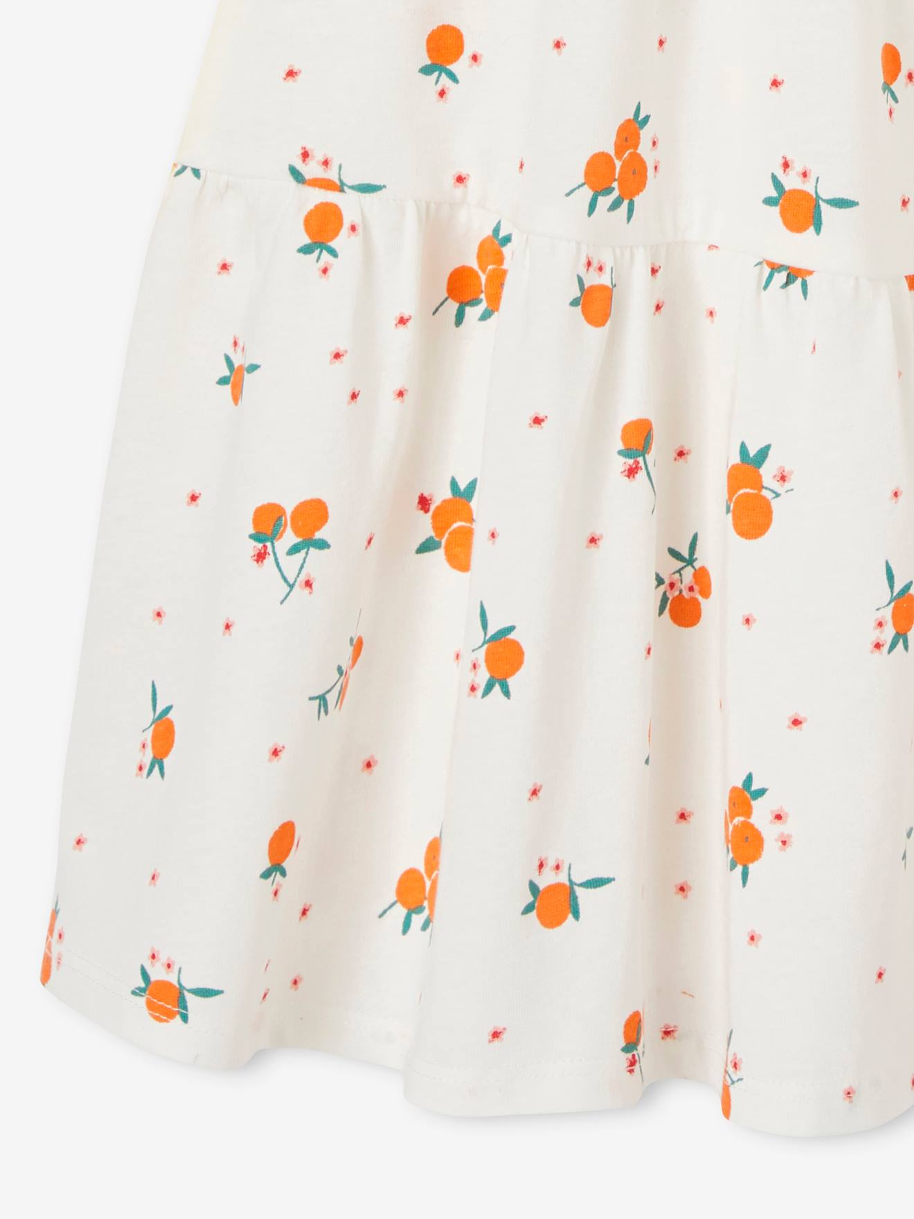 Roupa da menina: vestido amarelo claro e bolero