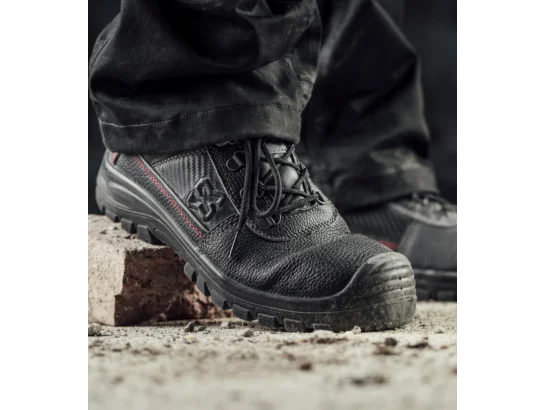 Chaussures de sécurité basses Würth MODYF Hercules S3 SRC noires