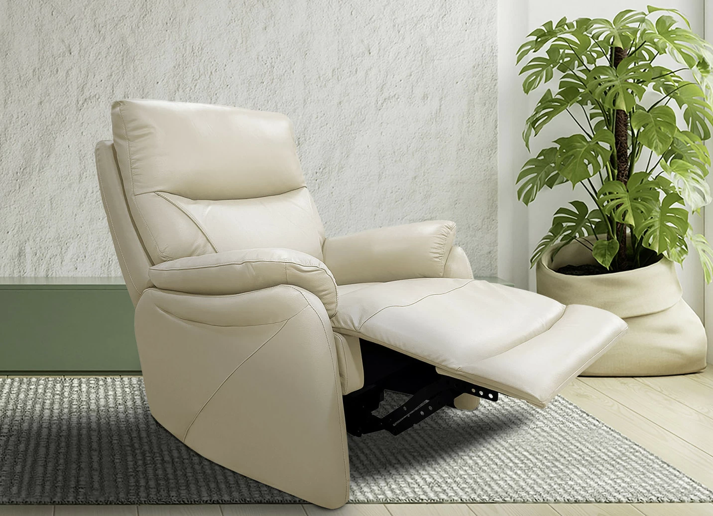 Leder-TV-Sessel mit XXL-Sitzkomfort und Aufstehhilfe