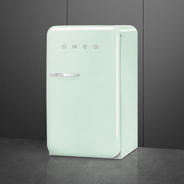 Smeg 50's Style køleskab FAB10HRPG6 (pastelgrøn)