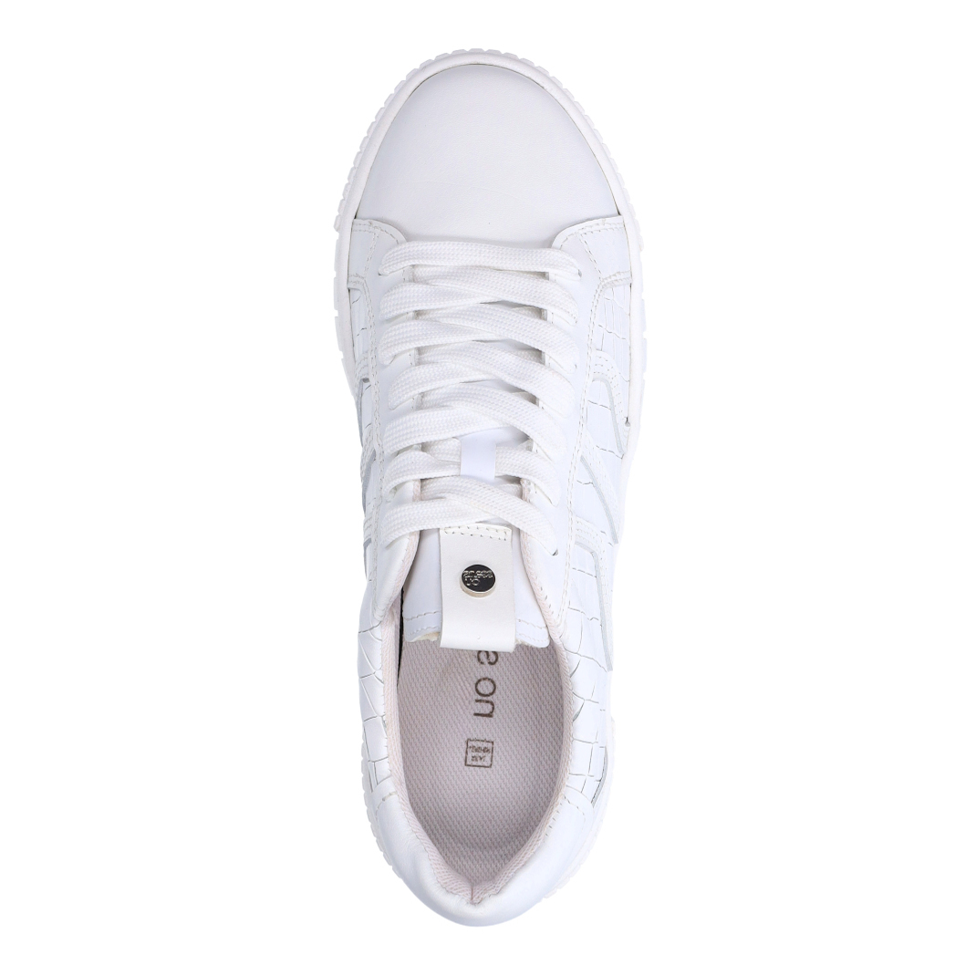 Witte leren sneakers