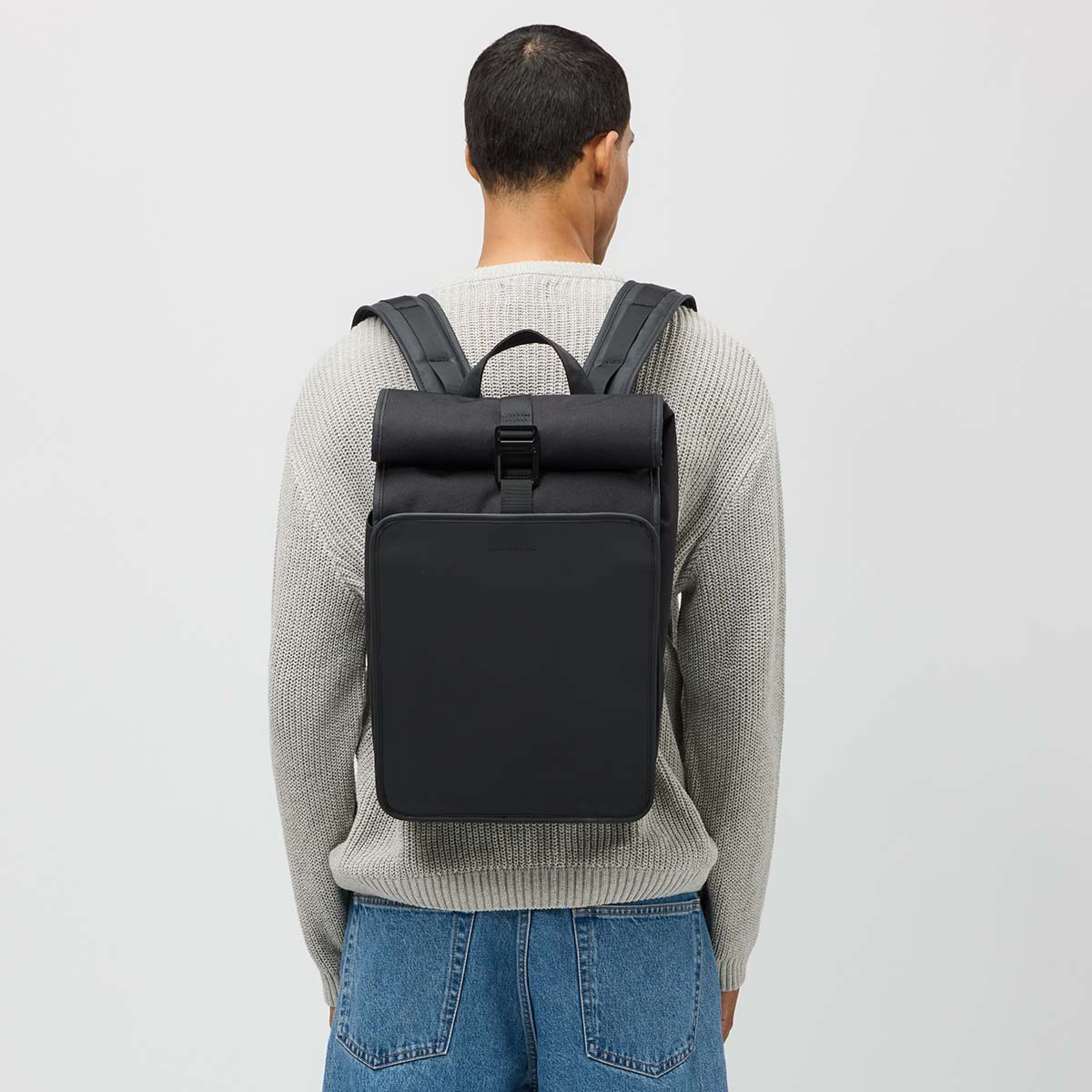 Lund Pro All Black