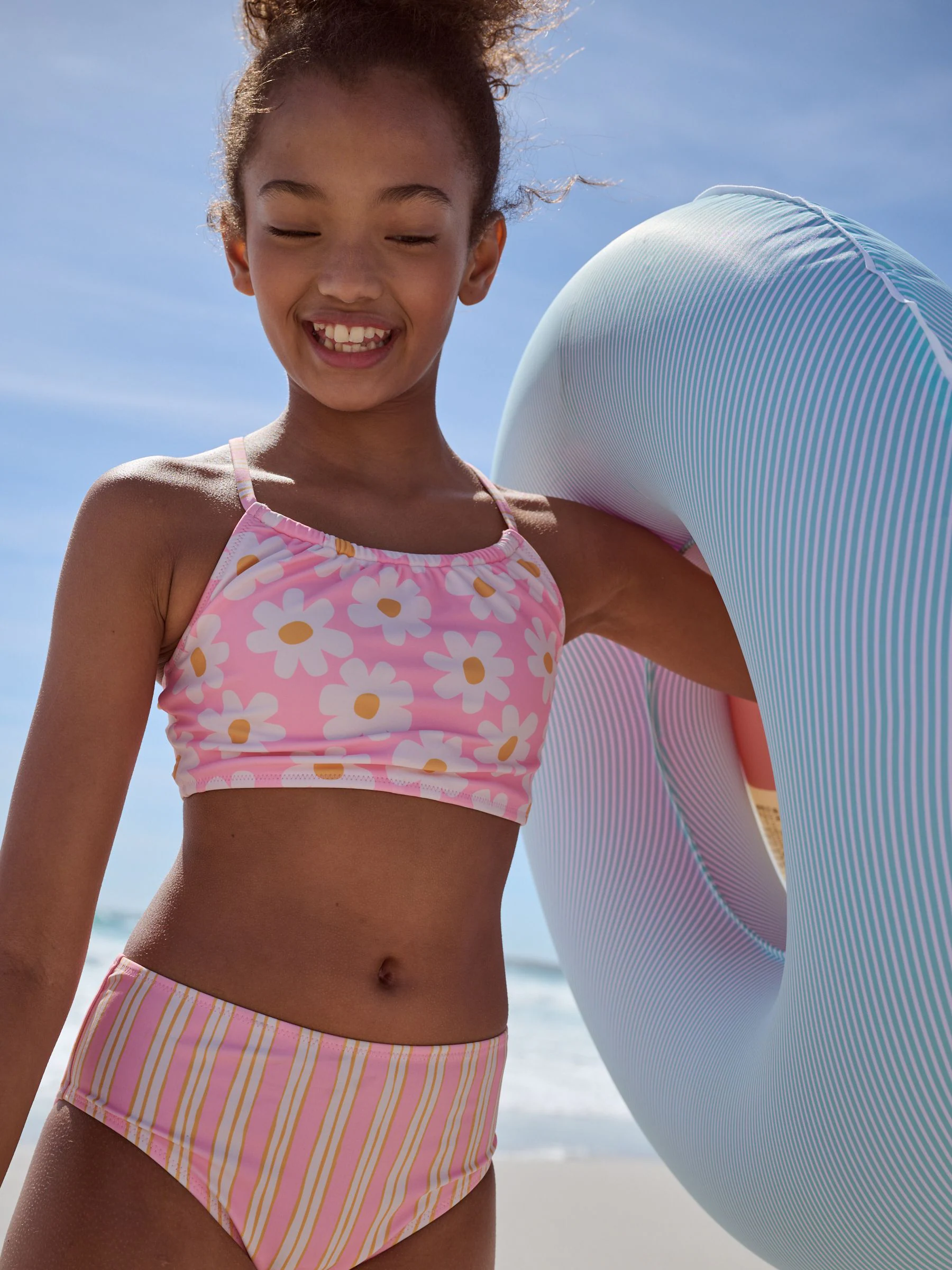 Roze bloemen - Licht gewatteerde bikini (8-16jr)
