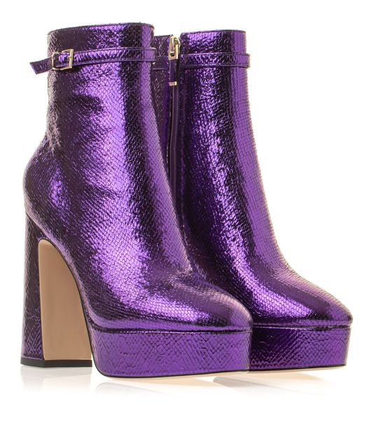 Lola Cruz Ankle Boots