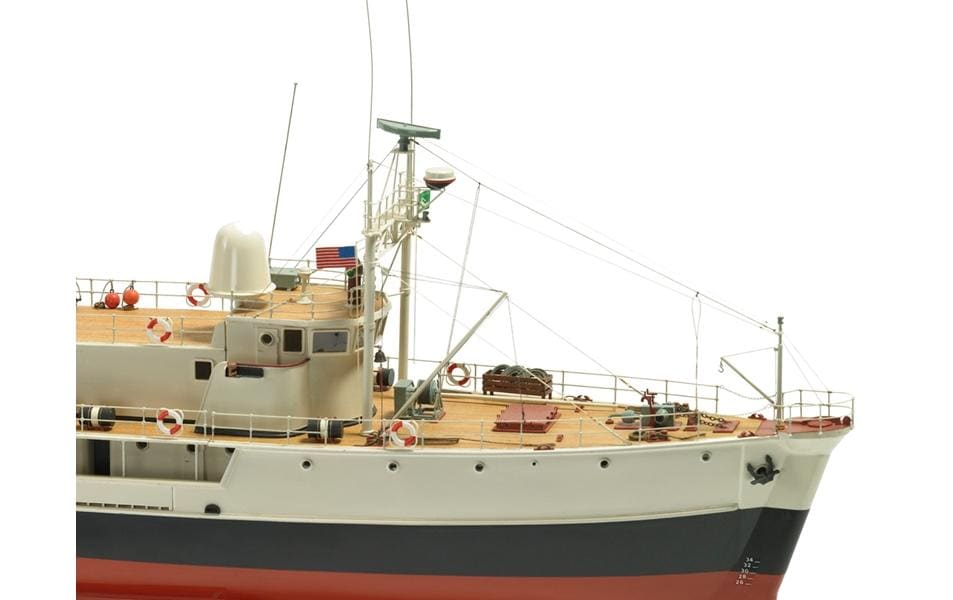 Bausatz Forschungsschiff Calypso, 940 mm 1:45<br>Vorbildgetreuer Ozeanforschungsschiff Modellbausatz