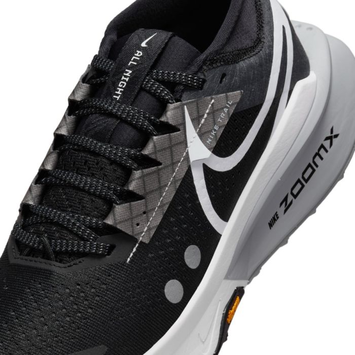 Nike Dame Trailsko Zegama 2 Hvid