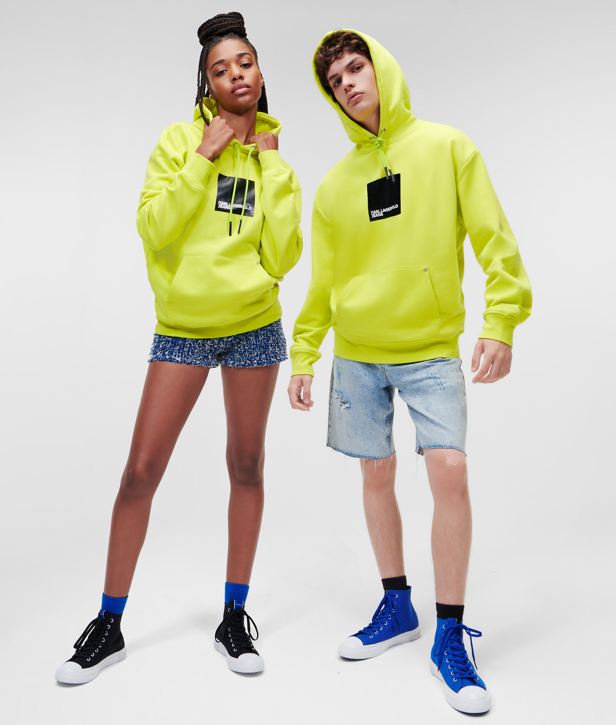 SWEAT À CAPUCHE AVEC LOGO KLJ