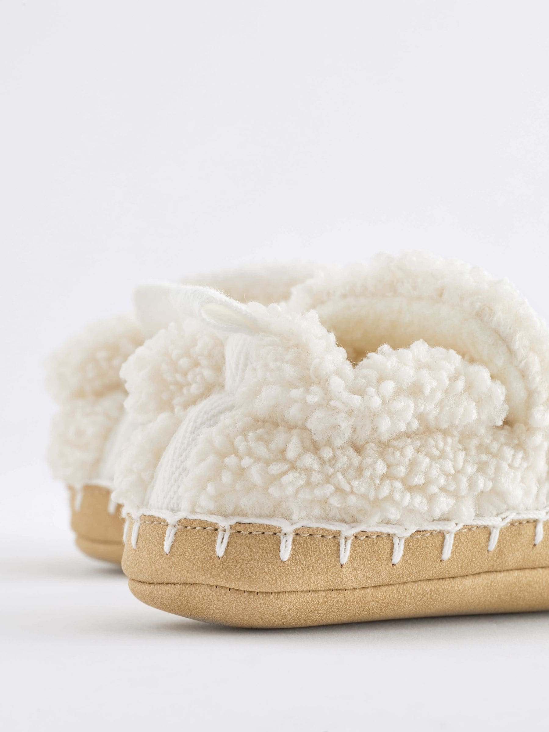 Neutraal - Behaaglijke instapbabyschoenen (0 - 24 mnd)