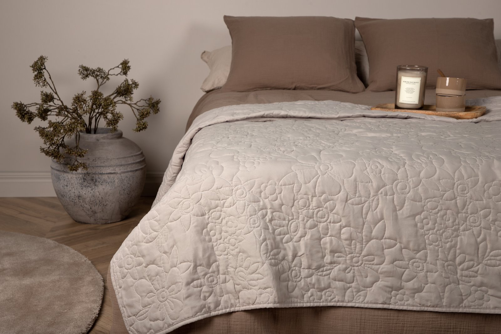 Niki sengeteppe 260x180cm, beige