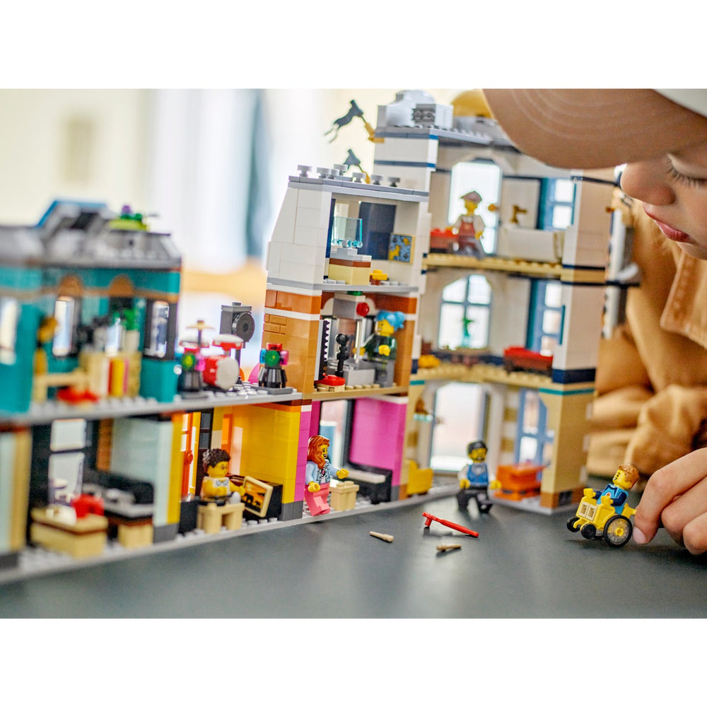Køb LEGO® Creator Hovedgade