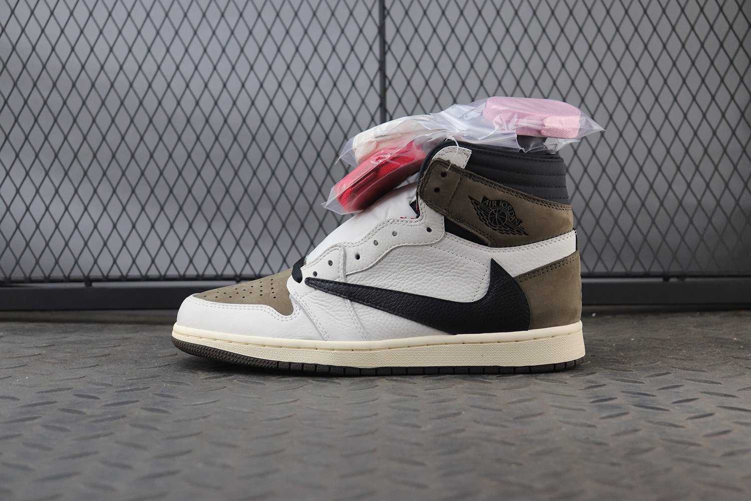 Air Jordan 1 Travis Scott’s Alternate