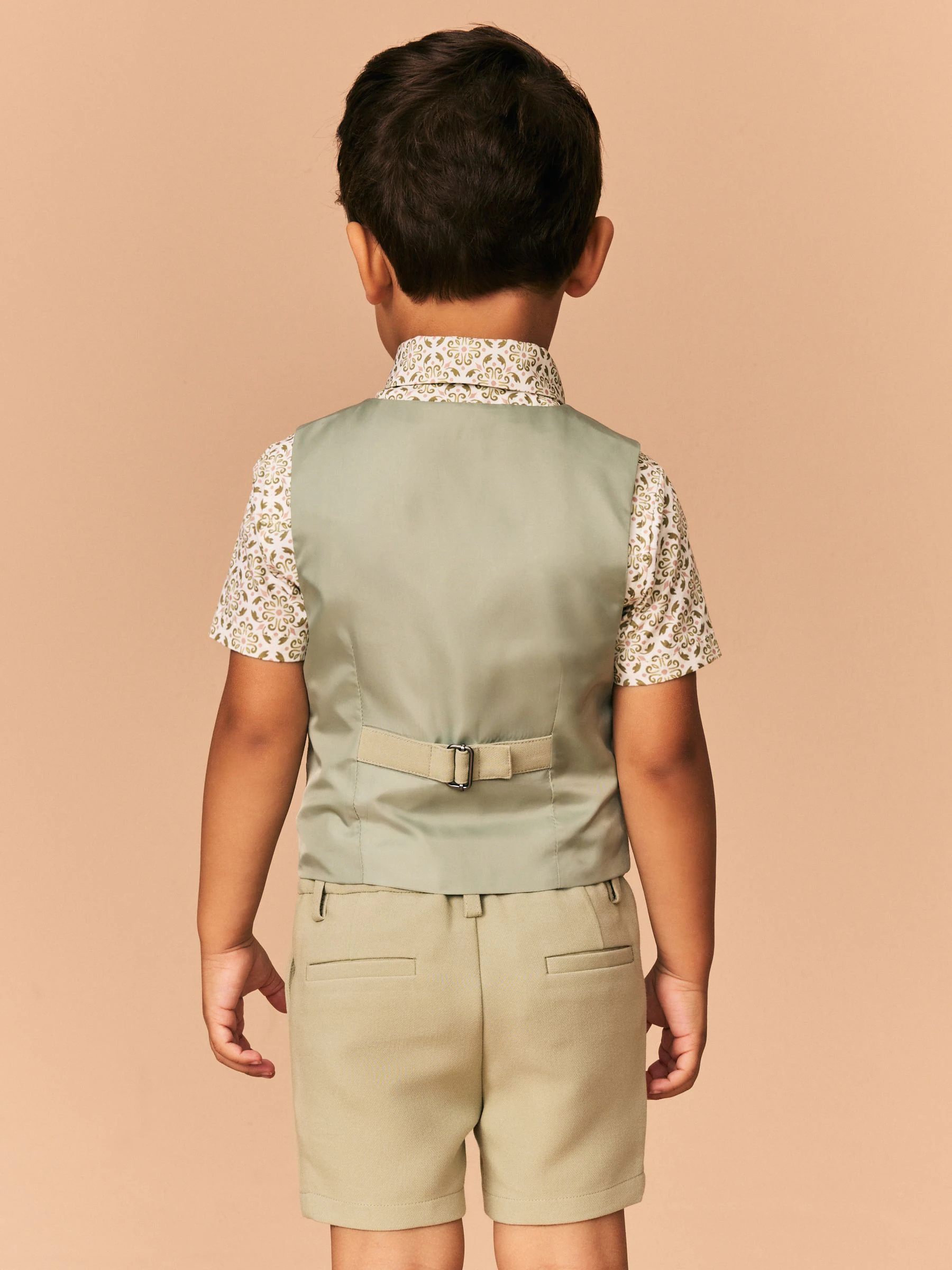 Grijs-groen - Set met gilet, overhemd, shorts en vlinderdas (3mnd-9jr)