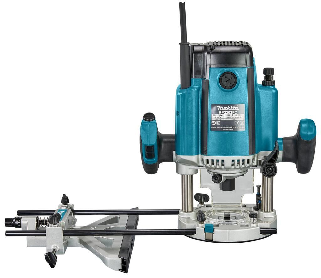 Makita RP2303FC04 Bovenfrees 12mm 2100W   Accessoireset