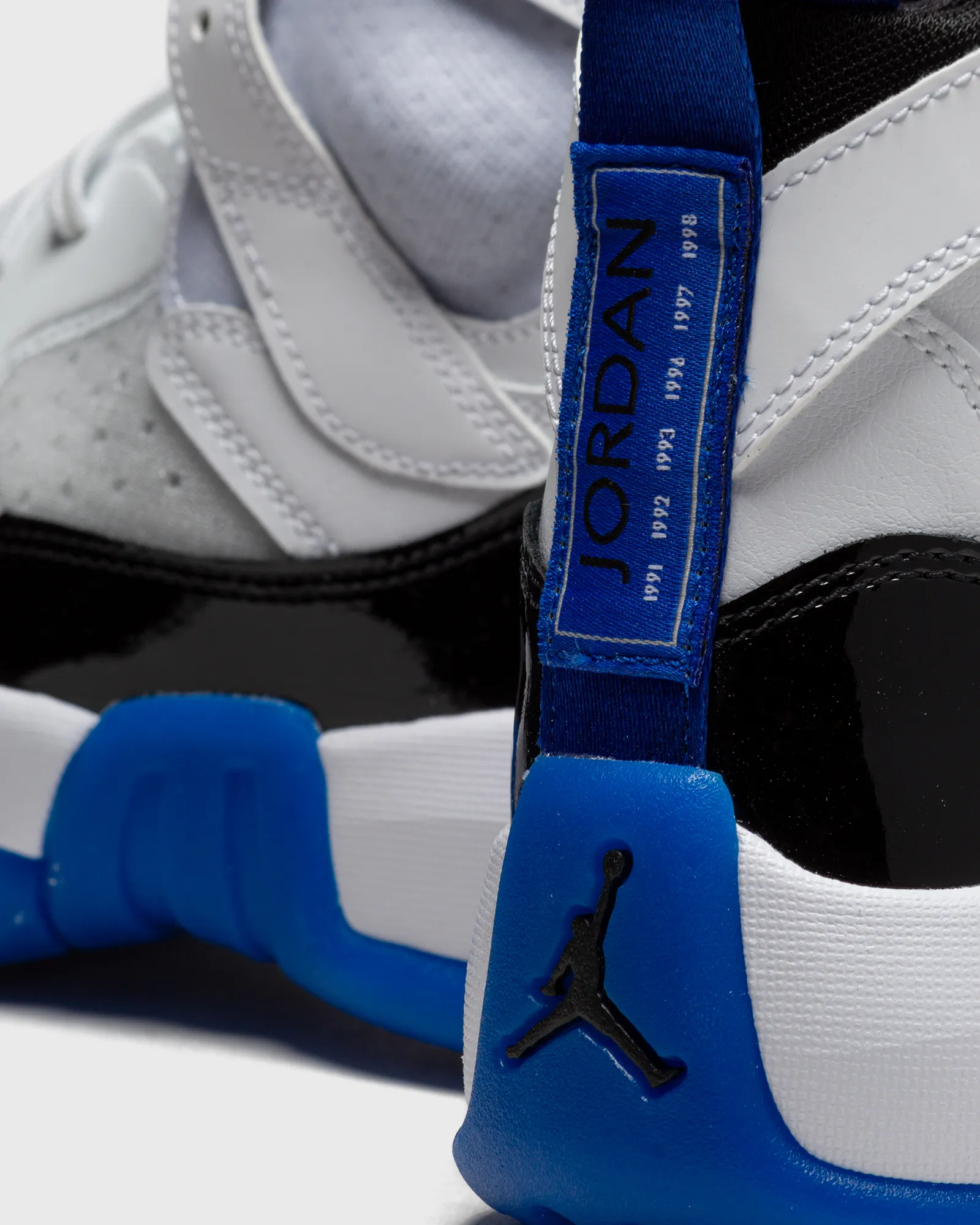 Jordan JUMPMAN TWO TREY