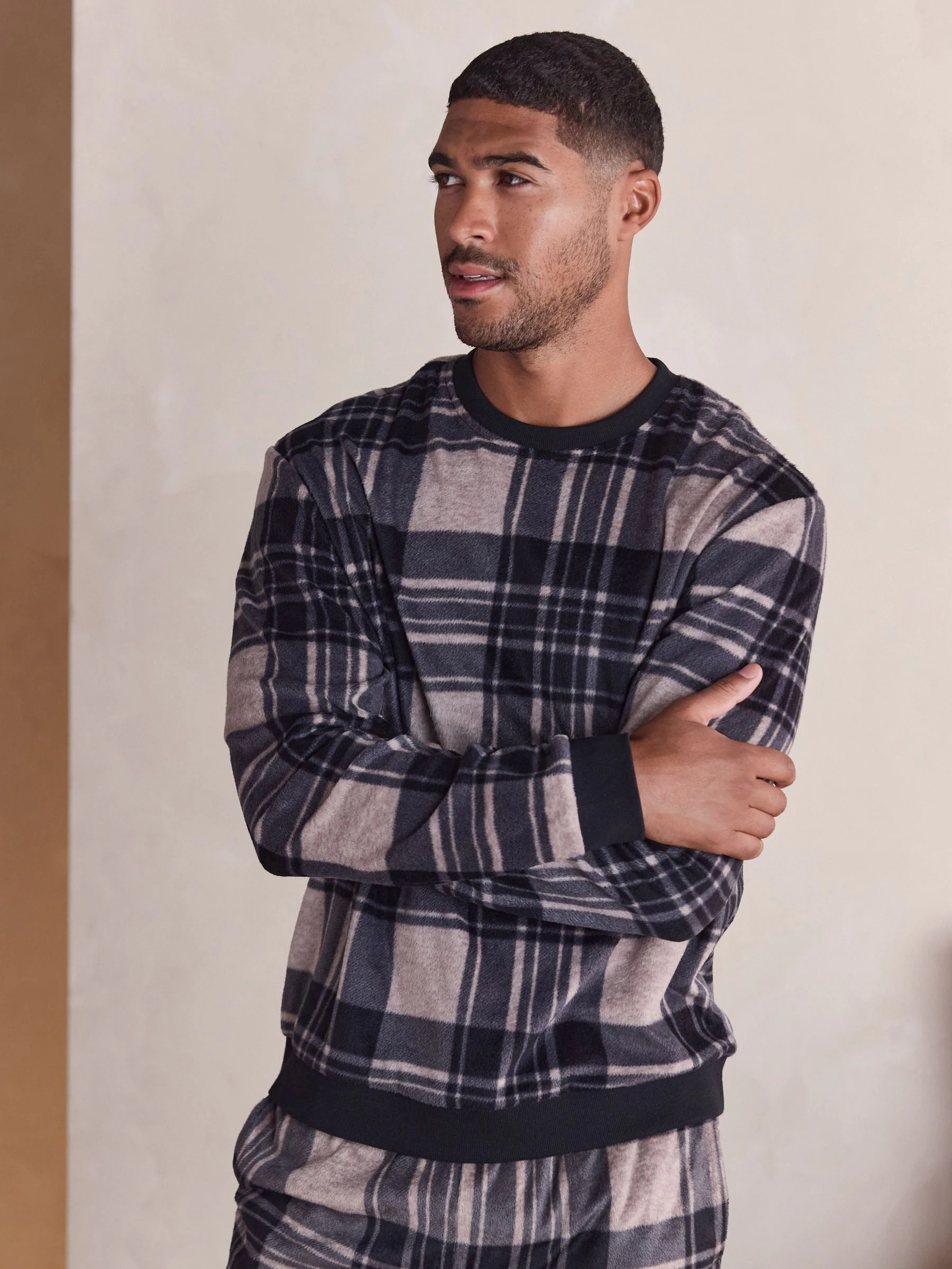 Neutraal/zwart - Thermal Fleece Check Long Sleeve Cuffed Pjyamas Set