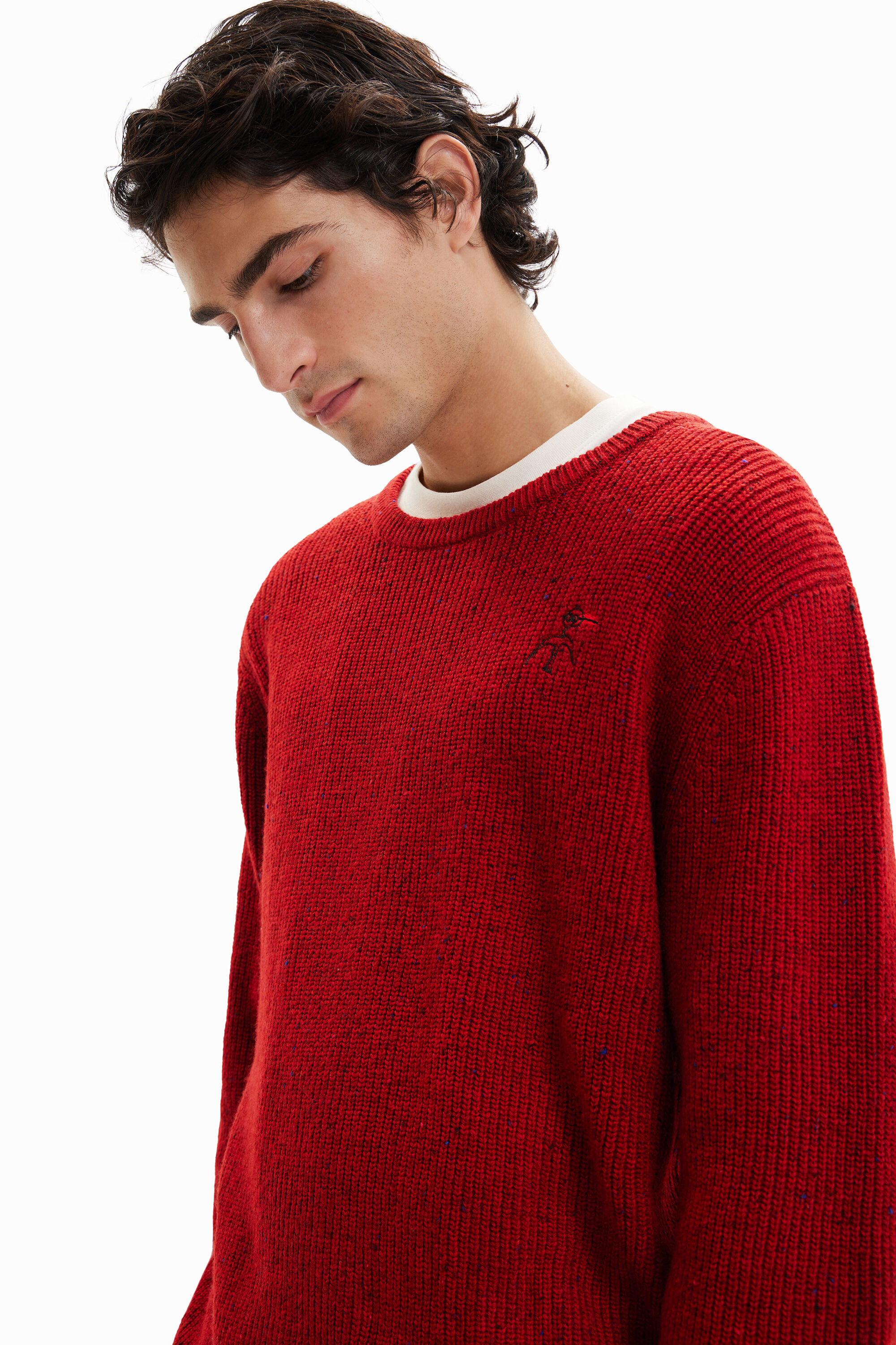 Pull tissu côtelé brodé